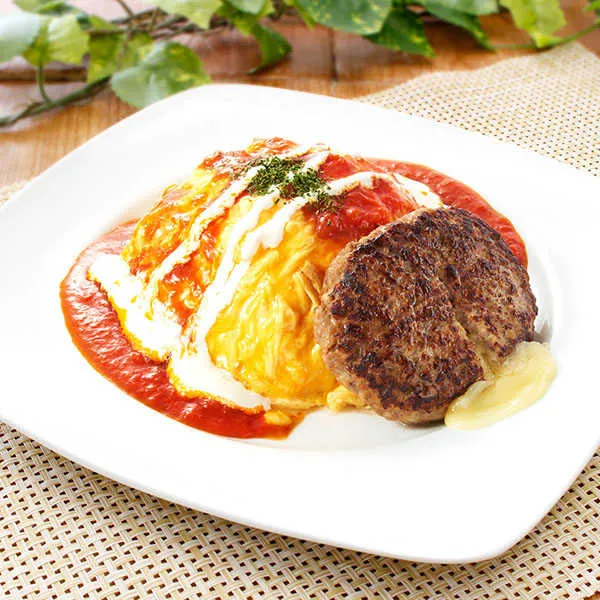 チーズinハンバーグ&トマトソースオムライス