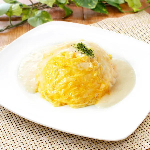 クリームオムライス