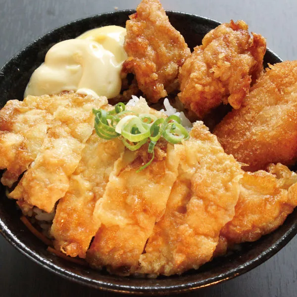 チキン南蛮丼(400)(からあげ2個+コロッケ1)